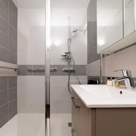 Appartement T2 Avec Vue A 180° Sur Tours 公寓 图尔