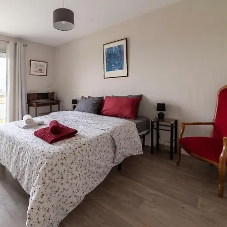 Appartement T2 Avec Vue A 180° Sur Tours
